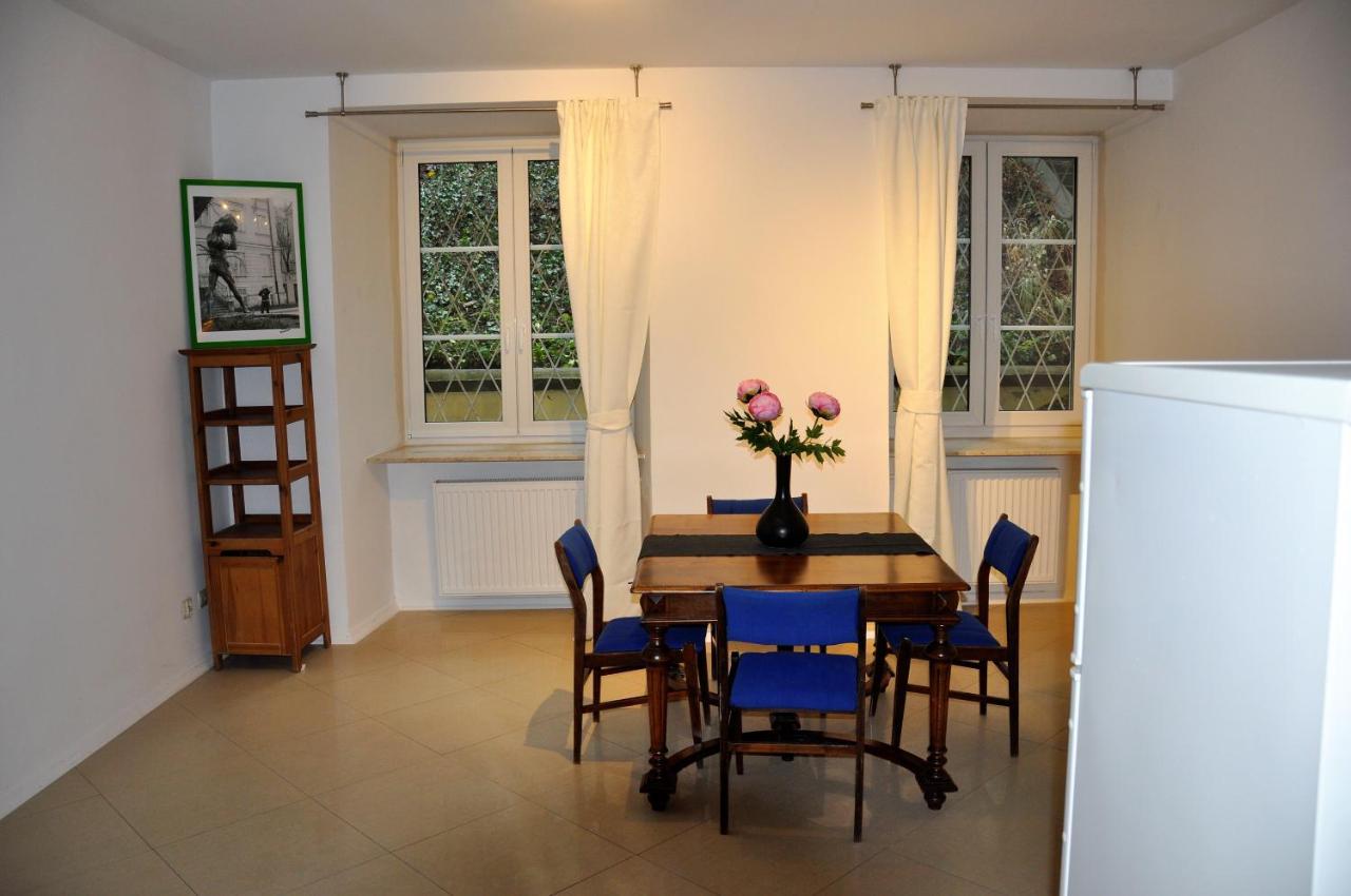 Prudentia Apartments Brzozowa Varsovie Extérieur photo
